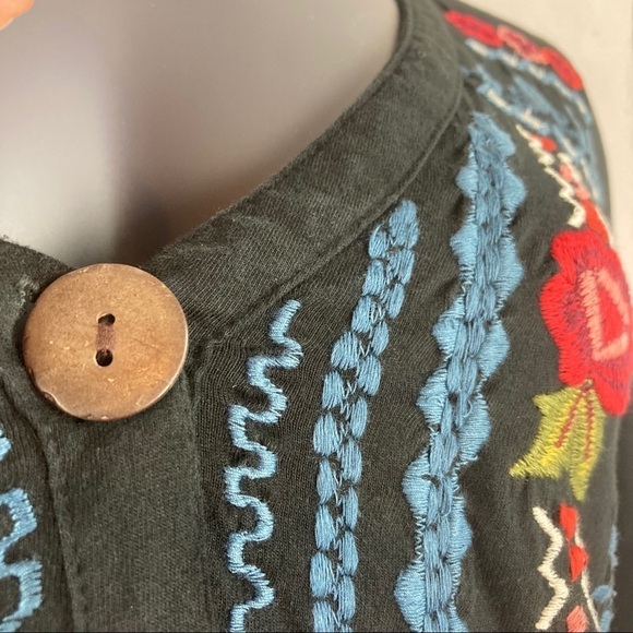 Soft Surroundings embroidered cardigan - Picture 4 of 7